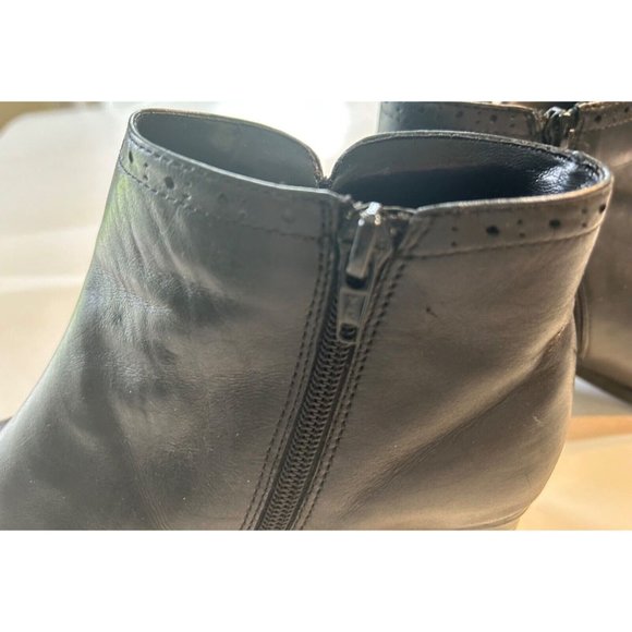 Women's Croft & Barrow Thora Black Ankle Boots Size 7.5 Block Heel - Picture 3 of 7